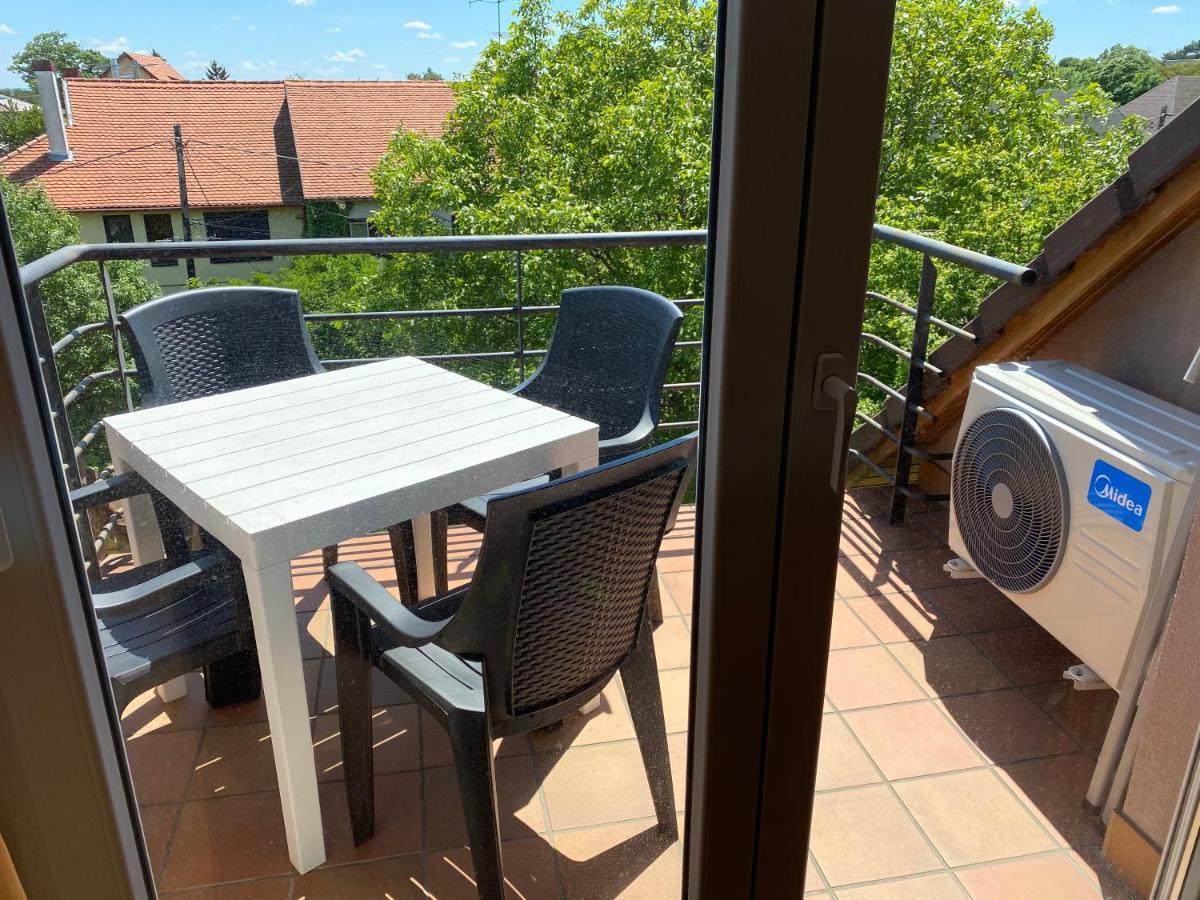 Bella Apartman Balatonfured Exterior photo